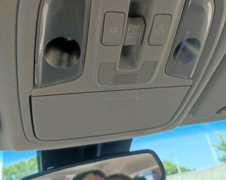 Серый Киа Niro, объемом двигателя 0 л и пробегом 49 тыс. км за 23000 $, фото 28 на Automoto.ua