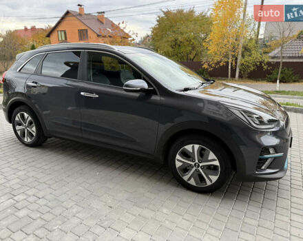 Кіа Niro 2020 у Вінниці на Automoto.ua Сірий Кіа Niro, об'ємом двигуна 0 л та пробігом 157 тис. км за 19500 $, фото 15 на Automoto.ua