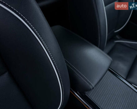 Серый Киа Niro, объемом двигателя 0 л и пробегом 159 тыс. км за 19800 $, фото 12 на Automoto.ua