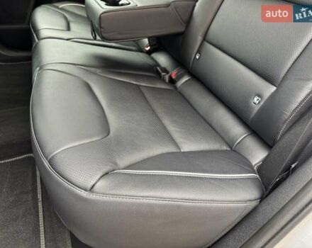 Сірий Кіа Niro, об'ємом двигуна 0 л та пробігом 118 тис. км за 19300 $, фото 125 на Automoto.ua