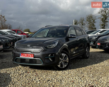 Серый Киа Niro, объемом двигателя 0 л и пробегом 110 тыс. км за 21200 $, фото 4 на Automoto.ua