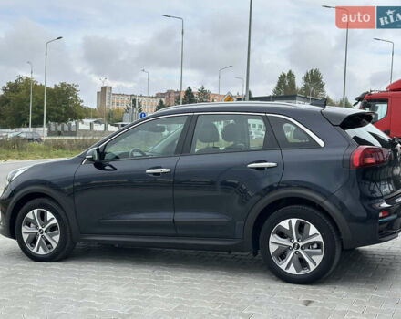 Серый Киа Niro, объемом двигателя 0 л и пробегом 128 тыс. км за 19400 $, фото 12 на Automoto.ua