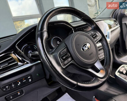 Сірий Кіа Niro, об'ємом двигуна 0 л та пробігом 70 тис. км за 19999 $, фото 50 на Automoto.ua