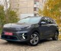 Киа Niro 2020 в Тернополе на Automoto.ua Серый Киа Niro, объемом двигателя 0 л и пробегом 149 тыс. км за 18700 $, фото 1 на Automoto.ua