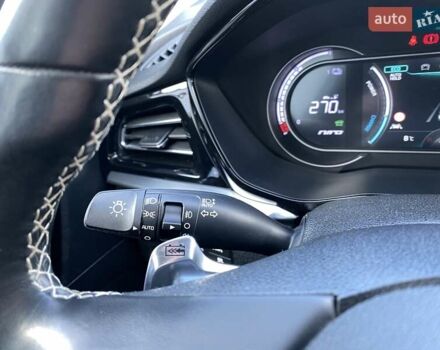 Серый Киа Niro, объемом двигателя 0 л и пробегом 101 тыс. км за 21300 $, фото 32 на Automoto.ua