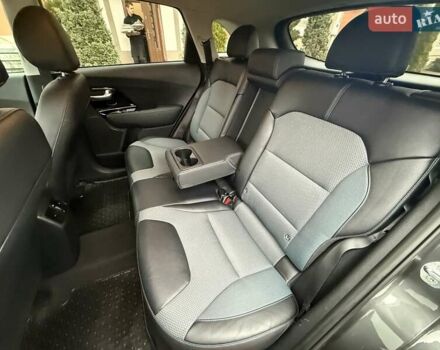 Серый Киа Niro, объемом двигателя 0 л и пробегом 125 тыс. км за 18950 $, фото 36 на Automoto.ua