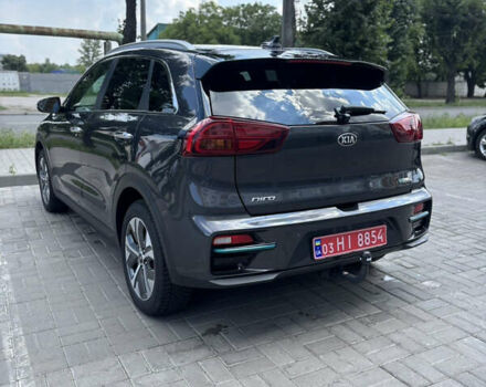 Серый Киа Niro, объемом двигателя 0 л и пробегом 73 тыс. км за 19200 $, фото 10 на Automoto.ua