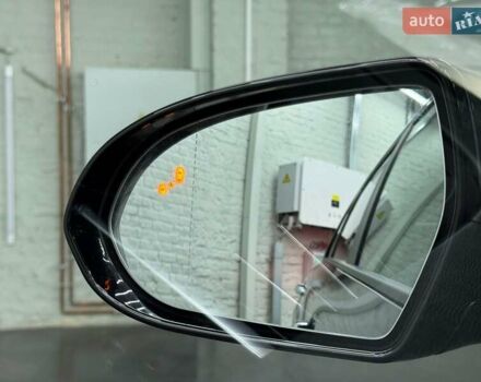 Серый Киа Niro, объемом двигателя 0 л и пробегом 153 тыс. км за 18558 $, фото 8 на Automoto.ua