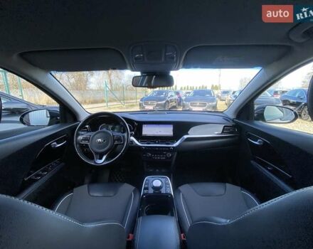 Киа Niro 2020 в Львове на Automoto.ua Серый Киа Niro, объемом двигателя 0 л и пробегом 101 тыс. км за 20300 $, фото 29 на Automoto.ua