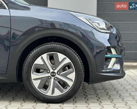 Серый Киа Niro, объемом двигателя 0 л и пробегом 156 тыс. км за 18500 $, фото 17 на Automoto.ua