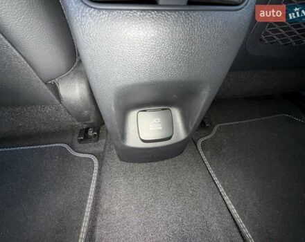 Серый Киа Niro, объемом двигателя 0 л и пробегом 57 тыс. км за 23299 $, фото 44 на Automoto.ua