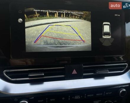 Серый Киа Niro, объемом двигателя 0 л и пробегом 72 тыс. км за 19750 $, фото 25 на Automoto.ua