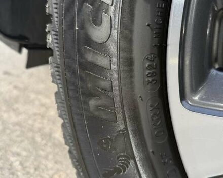 Серый Киа Niro, объемом двигателя 0 л и пробегом 124 тыс. км за 18950 $, фото 23 на Automoto.ua