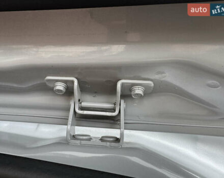 Серый Киа Niro, объемом двигателя 0 л и пробегом 118 тыс. км за 19350 $, фото 140 на Automoto.ua