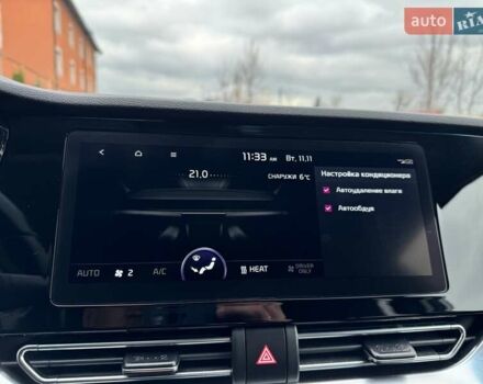 Сірий Кіа Niro, об'ємом двигуна 0 л та пробігом 118 тис. км за 19300 $, фото 95 на Automoto.ua