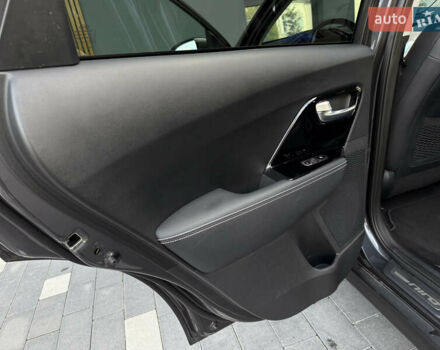 Сірий Кіа Niro, об'ємом двигуна 0 л та пробігом 70 тис. км за 19999 $, фото 56 на Automoto.ua