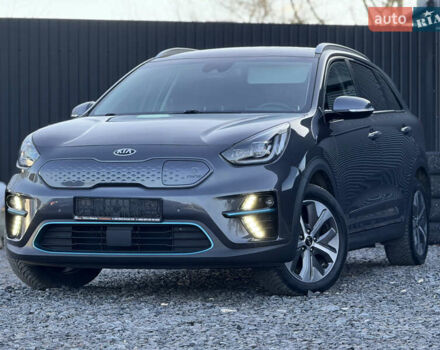 Сірий Кіа Niro, об'ємом двигуна 0 л та пробігом 102 тис. км за 18900 $, фото 8 на Automoto.ua