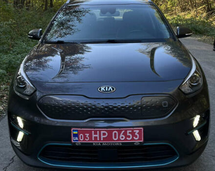 Сірий Кіа Niro, об'ємом двигуна 0 л та пробігом 114 тис. км за 19400 $, фото 6 на Automoto.ua