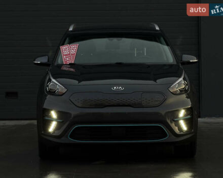 Серый Киа Niro, объемом двигателя 0 л и пробегом 164 тыс. км за 17550 $, фото 3 на Automoto.ua