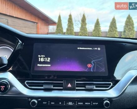 Сірий Кіа Niro, об'ємом двигуна 0 л та пробігом 118 тис. км за 20499 $, фото 51 на Automoto.ua
