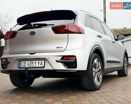 Сірий Кіа Niro, об'ємом двигуна 0 л та пробігом 71 тис. км за 21999 $, фото 13 на Automoto.ua