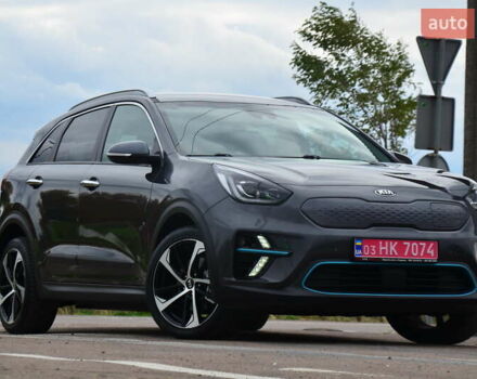 Серый Киа Niro, объемом двигателя 0 л и пробегом 77 тыс. км за 19950 $, фото 21 на Automoto.ua