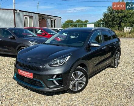 Серый Киа Niro, объемом двигателя 0 л и пробегом 97 тыс. км за 23200 $, фото 16 на Automoto.ua