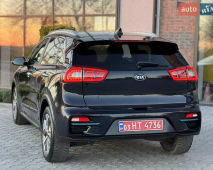 Серый Киа Niro, объемом двигателя 0 л и пробегом 142 тыс. км за 17700 $, фото 24 на Automoto.ua