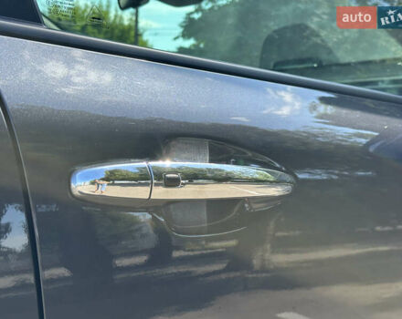 Серый Киа Niro, объемом двигателя 0 л и пробегом 143 тыс. км за 17900 $, фото 70 на Automoto.ua