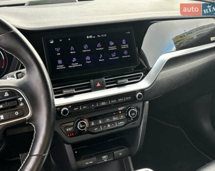 Серый Киа Niro, объемом двигателя 0 л и пробегом 112 тыс. км за 20800 $, фото 16 на Automoto.ua