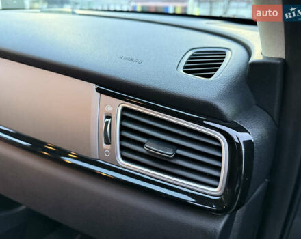 Серый Киа Niro, объемом двигателя 0 л и пробегом 165 тыс. км за 18000 $, фото 84 на Automoto.ua