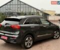 Серый Киа Niro, объемом двигателя 0 л и пробегом 125 тыс. км за 18950 $, фото 19 на Automoto.ua