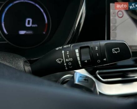 Сірий Кіа Niro, об'ємом двигуна 0 л та пробігом 97 тис. км за 22600 $, фото 34 на Automoto.ua