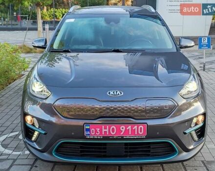 Киа Niro 2020 в Ровно на Automoto.ua Серый Киа Niro, объемом двигателя 0 л и пробегом 125 тыс. км за 19850 $, фото 35 на Automoto.ua