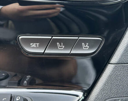 Сірий Кіа Niro, об'ємом двигуна 0 л та пробігом 113 тис. км за 19580 $, фото 29 на Automoto.ua