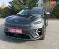 Серый Киа Niro, объемом двигателя 0 л и пробегом 124 тыс. км за 18950 $, фото 2 на Automoto.ua