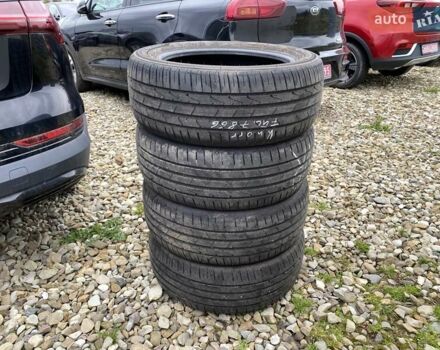 Серый Киа Niro, объемом двигателя 0 л и пробегом 101 тыс. км за 21300 $, фото 4 на Automoto.ua