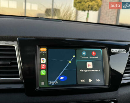 Серый Киа Niro, объемом двигателя 0 л и пробегом 142 тыс. км за 17700 $, фото 66 на Automoto.ua