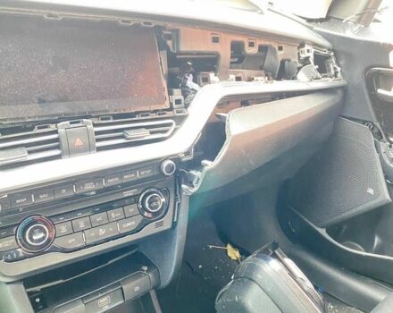 Серый Киа Niro, объемом двигателя 0 л и пробегом 90 тыс. км за 6000 $, фото 11 на Automoto.ua