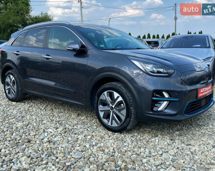 Киа Niro 2020 в Львове на Automoto.ua Серый Киа Niro, объемом двигателя 0 л и пробегом 116 тыс. км за 20800 $, фото 27 на Automoto.ua
