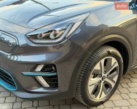 Сірий Кіа Niro, об'ємом двигуна 0 л та пробігом 118 тис. км за 20499 $, фото 21 на Automoto.ua
