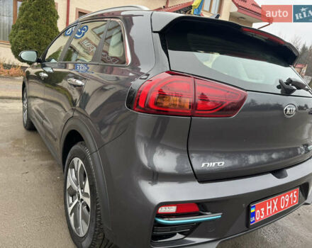 Серый Киа Niro, объемом двигателя 0 л и пробегом 158 тыс. км за 17750 $, фото 25 на Automoto.ua