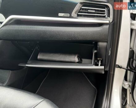 Сірий Кіа Niro, об'ємом двигуна 0 л та пробігом 108 тис. км за 19100 $, фото 52 на Automoto.ua