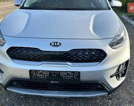 Сірий Кіа Niro, об'ємом двигуна 1.58 л та пробігом 83 тис. км за 18000 $, фото 1 на Automoto.ua