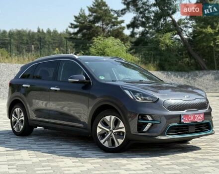 Сірий Кіа Niro, об'ємом двигуна 0 л та пробігом 82 тис. км за 20500 $, фото 10 на Automoto.ua