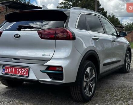 Сірий Кіа Niro, об'ємом двигуна 0 л та пробігом 108 тис. км за 19100 $, фото 29 на Automoto.ua