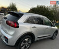 Сірий Кіа Niro, об'ємом двигуна 0 л та пробігом 120 тис. км за 22200 $, фото 10 на Automoto.ua