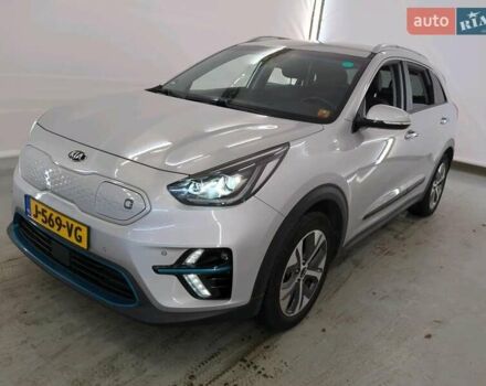 Сірий Кіа Niro, об'ємом двигуна 0 л та пробігом 71 тис. км за 21999 $, фото 109 на Automoto.ua