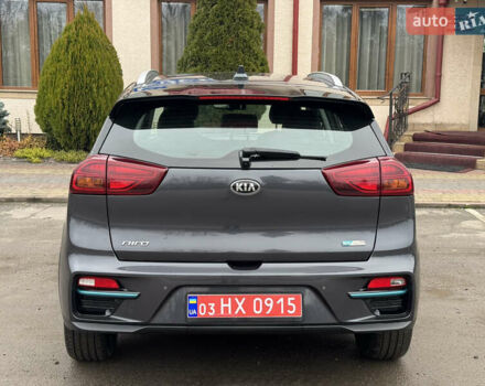 Серый Киа Niro, объемом двигателя 0 л и пробегом 158 тыс. км за 17750 $, фото 19 на Automoto.ua