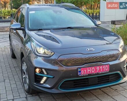 Киа Niro 2020 в Ровно на Automoto.ua Серый Киа Niro, объемом двигателя 0 л и пробегом 125 тыс. км за 19850 $, фото 42 на Automoto.ua
